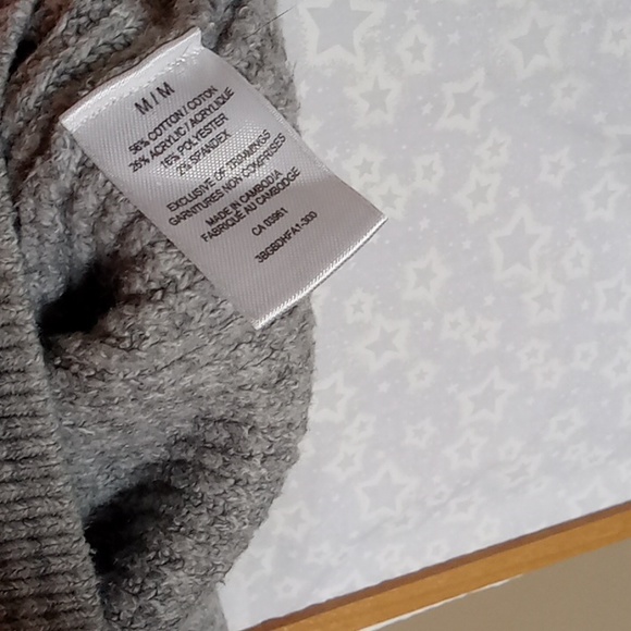 Medium Denver Hayes sweater EUC - Picture 5 of 5